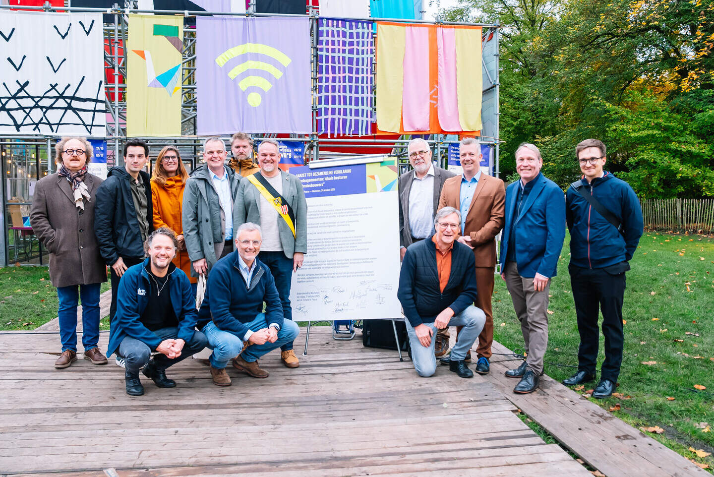 Burgemeesters tekenen vredesverklaring